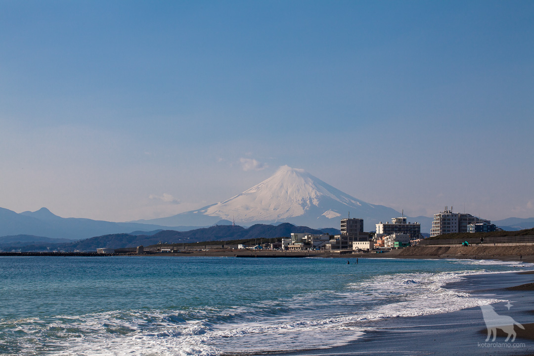 茅ヶ崎の海と富士山