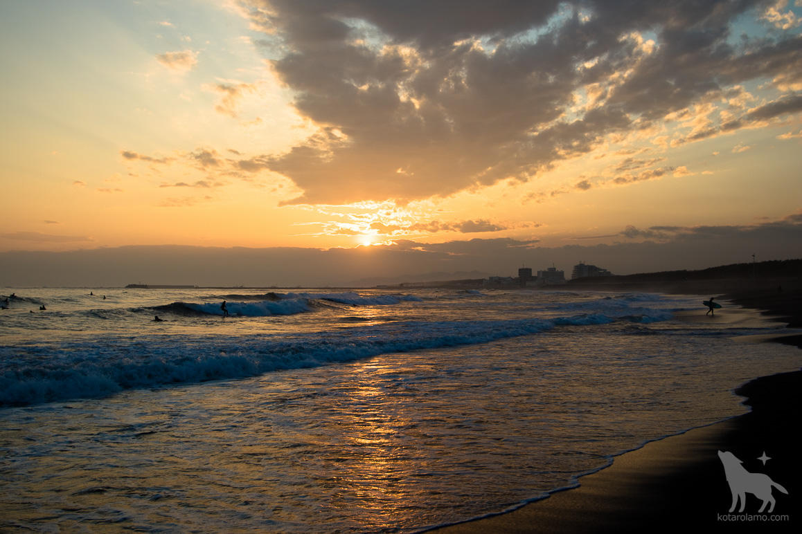 ヘッドランドビーチから夕日を眺める